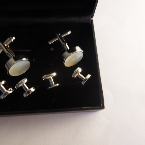 Mother of Pearl Tuxedo Cufflinks and Shirt Studs - Picture 2 of 3
